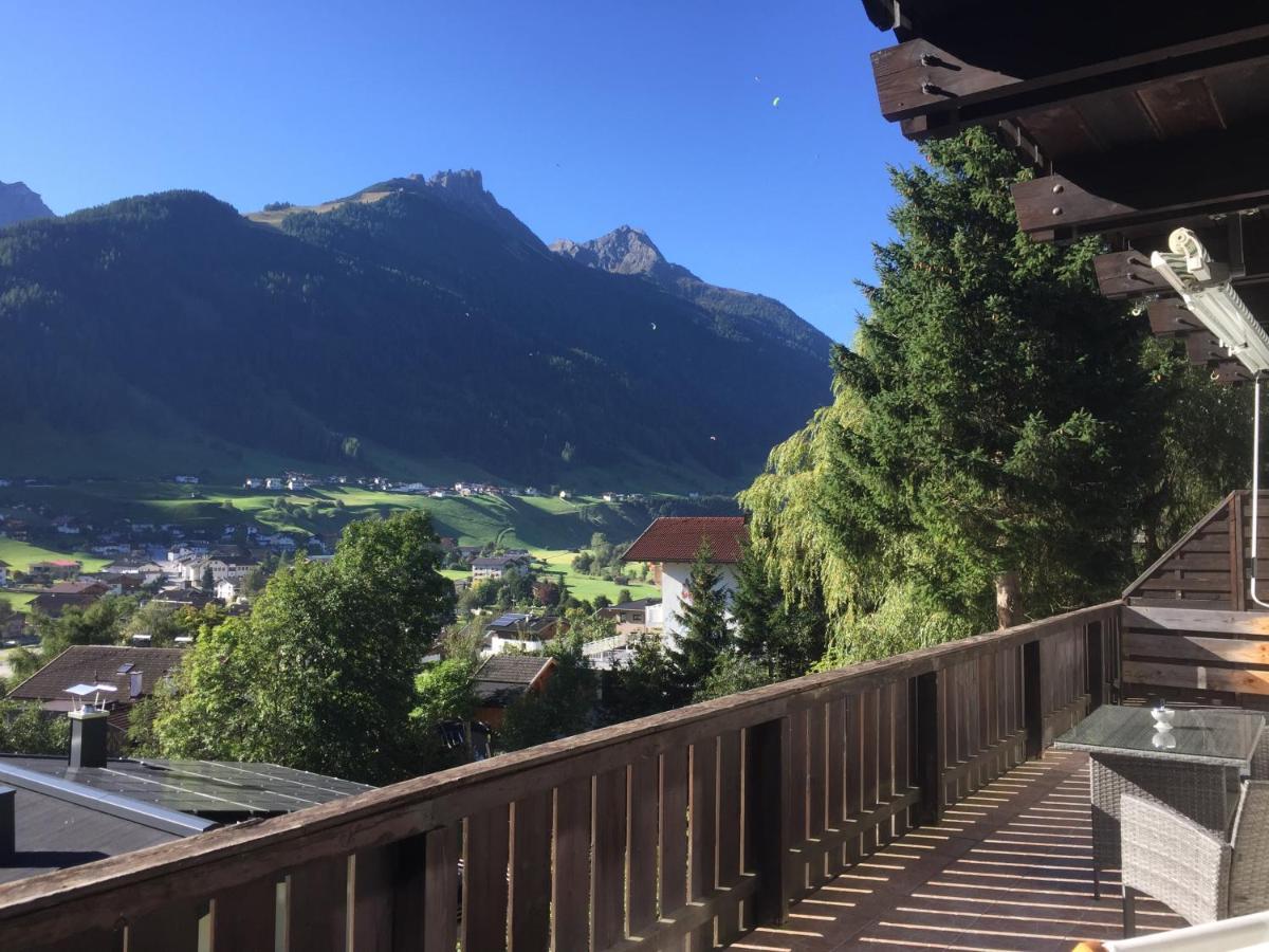 Haus Adlerhorst Apartment Neustift im Stubaital Bagian luar foto