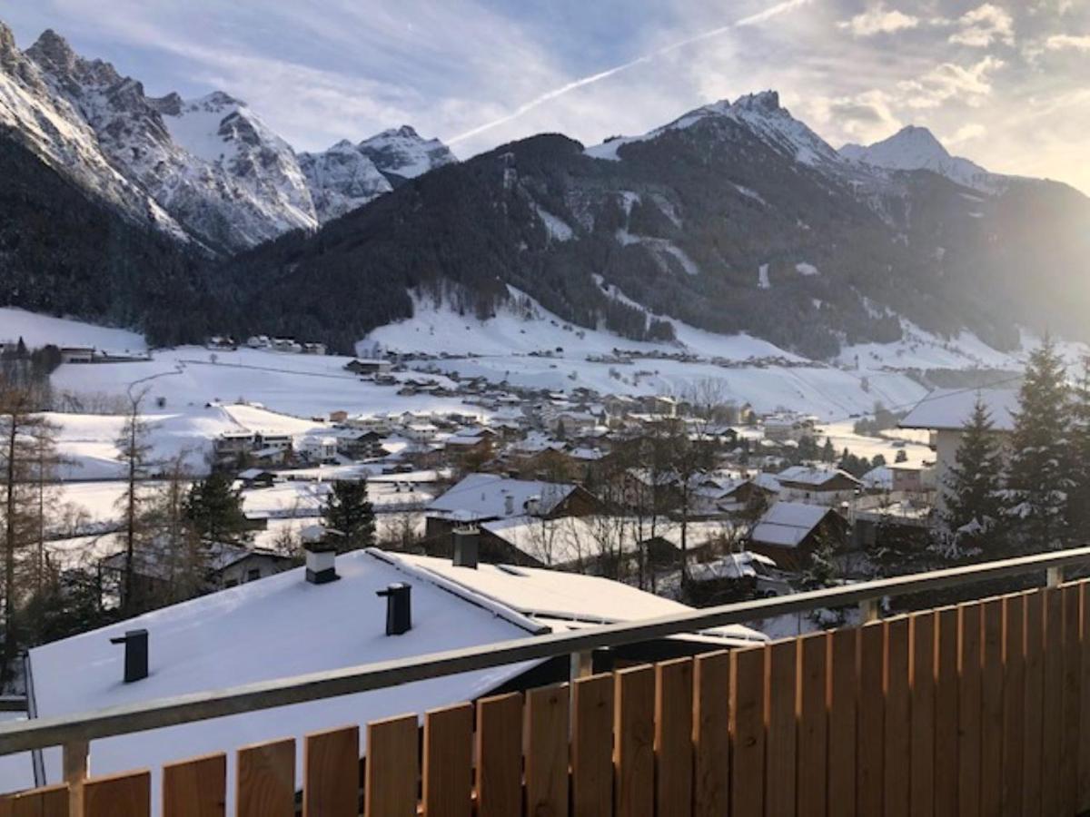 Haus Adlerhorst Apartment Neustift im Stubaital Bagian luar foto